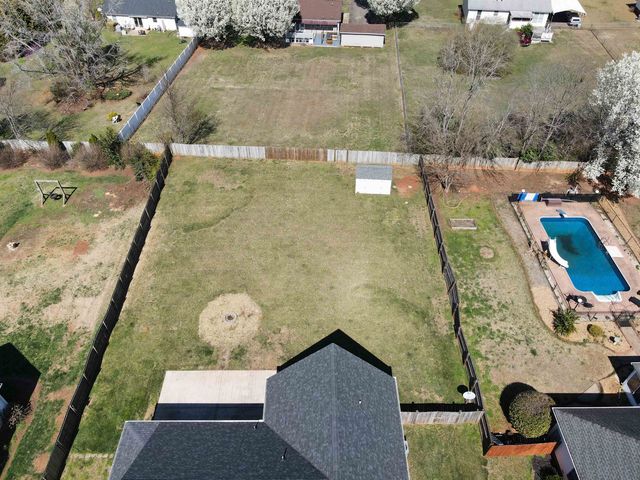 376 Shadow Oak, Boiling Springs, SC 29316