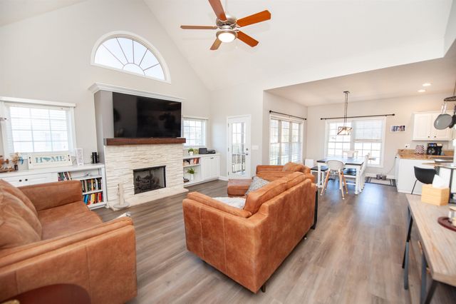 376 Shadow Oak, Boiling Springs, SC 29316