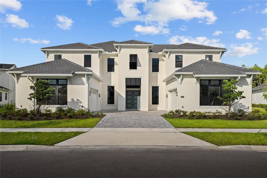 Image 3 of property listing at 9847 LAUREL BERRY DRIVE, Orlando, FL 32827