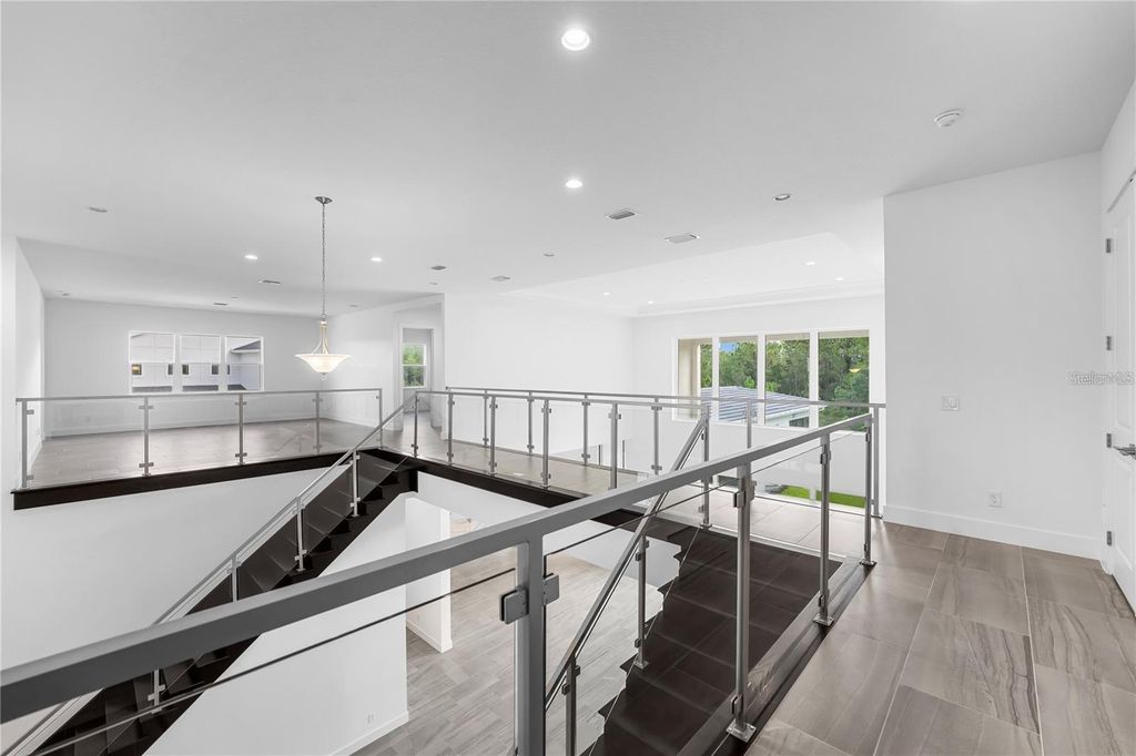 Image 30 of property listing at 9847 LAUREL BERRY DRIVE, Orlando, FL 32827
