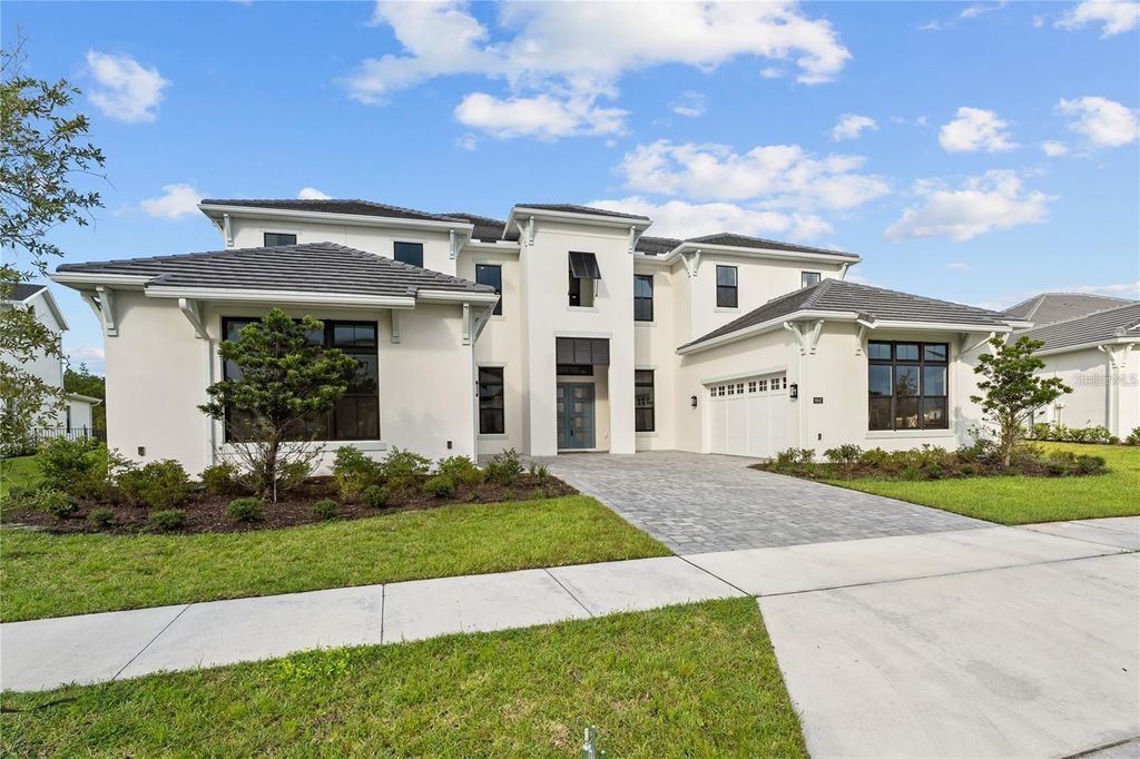 Image 4 of property listing at 9847 LAUREL BERRY DRIVE, Orlando, FL 32827