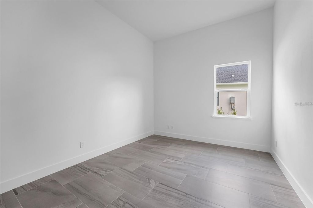 Image 44 of property listing at 9847 LAUREL BERRY DRIVE, Orlando, FL 32827