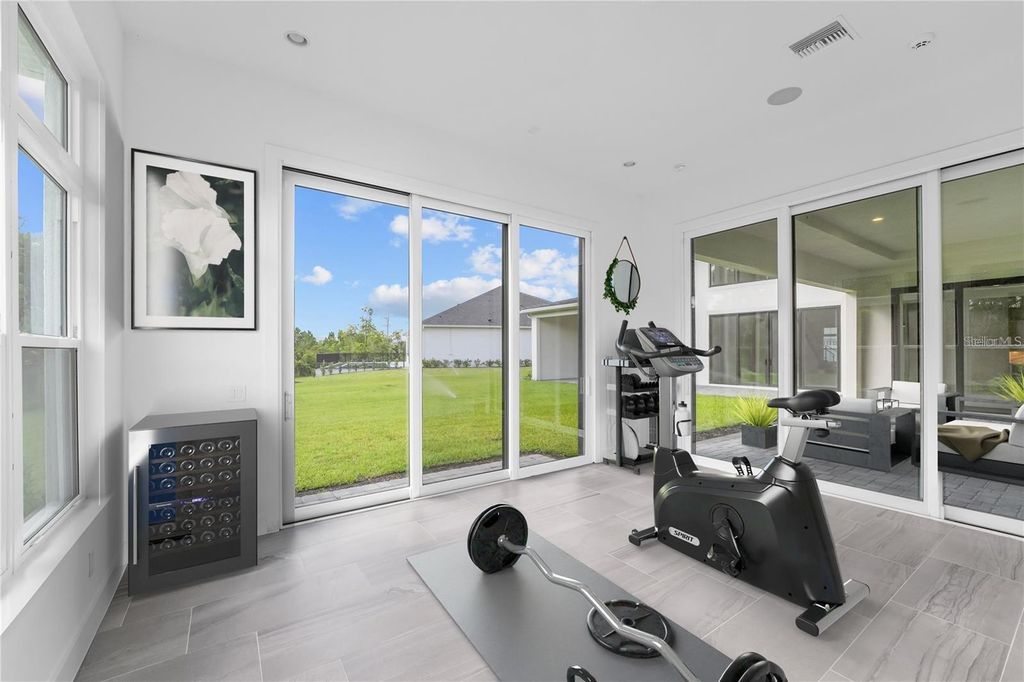 Image 49 of property listing at 9847 LAUREL BERRY DRIVE, Orlando, FL 32827