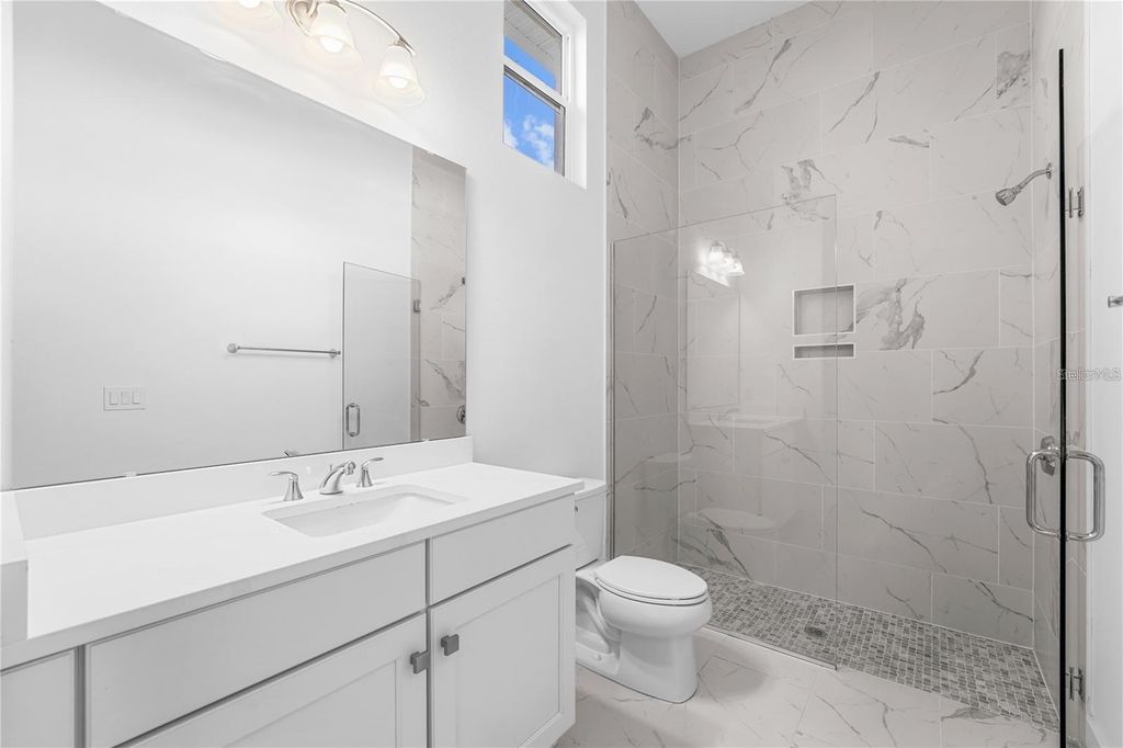Image 56 of property listing at 9847 LAUREL BERRY DRIVE, Orlando, FL 32827