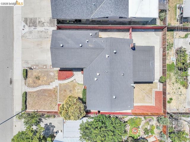 805 Calero St, Milpitas, CA 95035