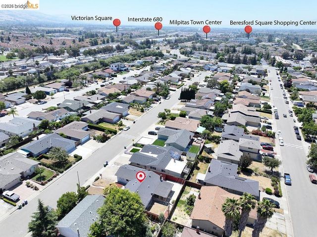805 Calero St, Milpitas, CA 95035