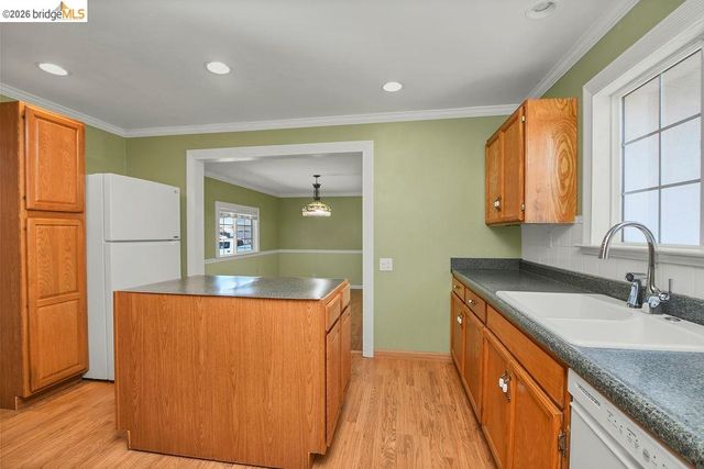 805 Calero St, Milpitas, CA 95035