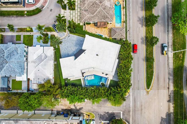 15712 SW 69th Lane, Miami, FL 33193