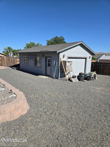 652 Jennys Lane, Fernley, NV 89408