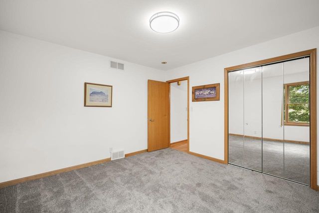 N55W26675 Lisbon ROAD, Sussex, WI 53089