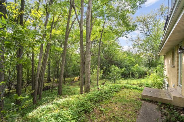 N55W26675 Lisbon ROAD, Sussex, WI 53089