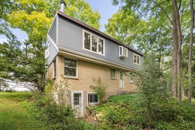 N55W26675 Lisbon ROAD, Sussex, WI 53089