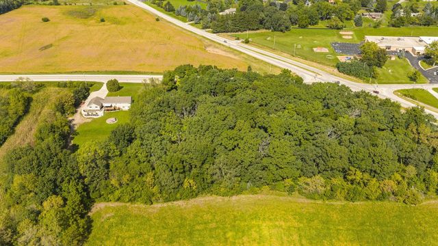 N55W26675 Lisbon ROAD, Sussex, WI 53089