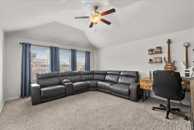 328 Woodway Drive, League City, TX 77573