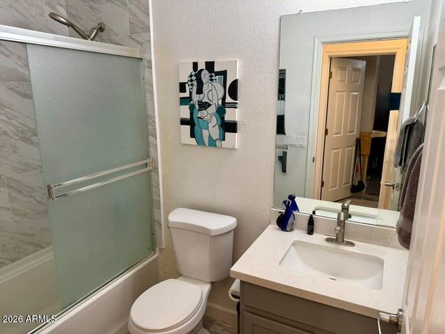 599 W COLT Road, Chandler, AZ 85225