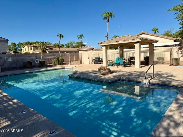 599 W COLT Road, Chandler, AZ 85225