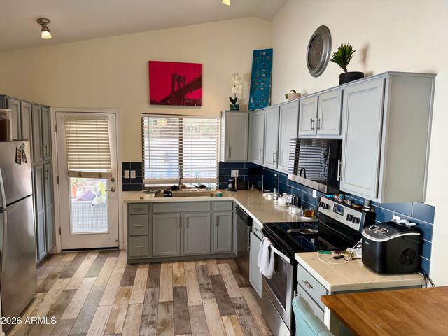 599 W COLT Road, Chandler, AZ 85225