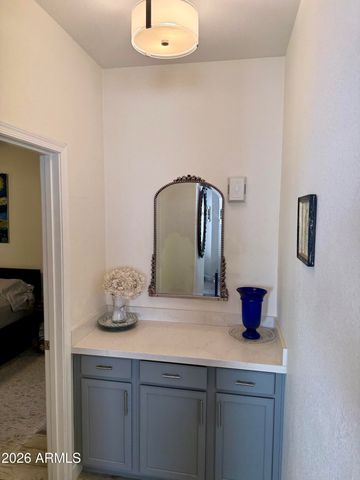 599 W COLT Road, Chandler, AZ 85225