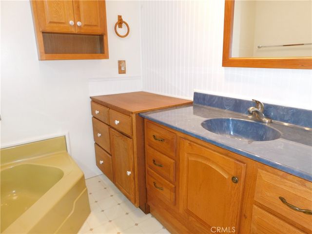 35218 Fir Avenue 6, Yucaipa, CA 92399