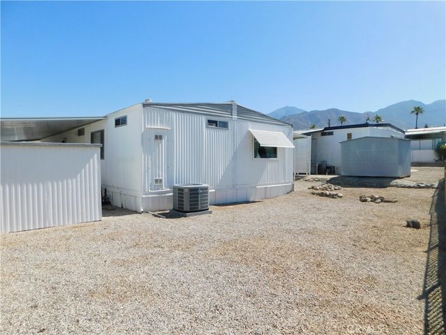 35218 Fir Avenue 6, Yucaipa, CA 92399