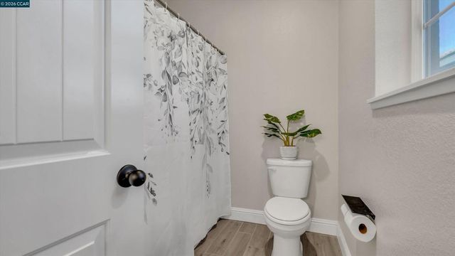 3025 Aragon Dr, Pittsburg, CA 94565