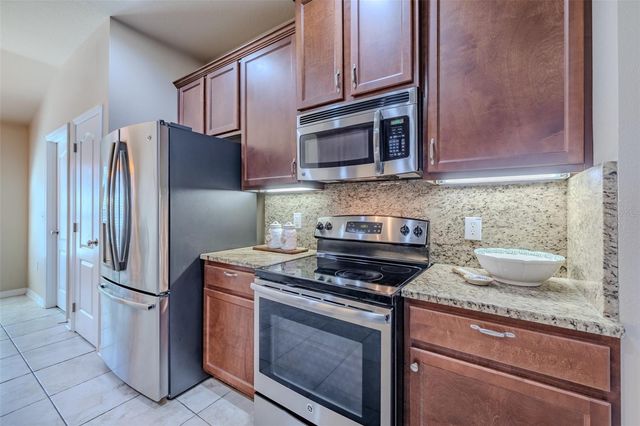 6728 WILD ELM COURT, Wesley Chapel, FL 33545