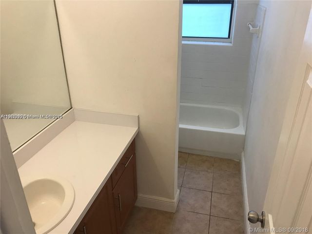 4710 NW 12th St ., Lauderhill, FL 33313