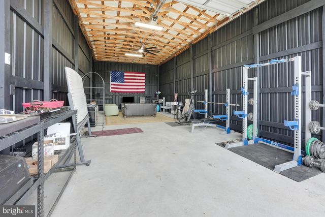 23333 FOUR CHIMNEYS LN, Middleburg, VA 20117