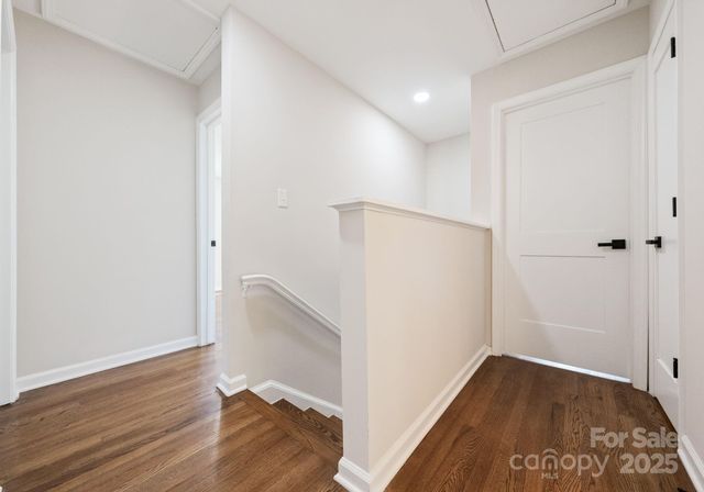 5609 Alanhurst Place, Charlotte, NC 28217