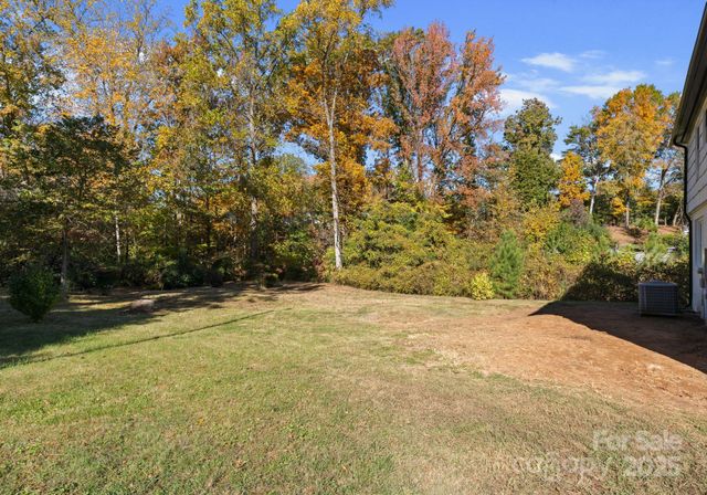 5609 Alanhurst Place, Charlotte, NC 28217