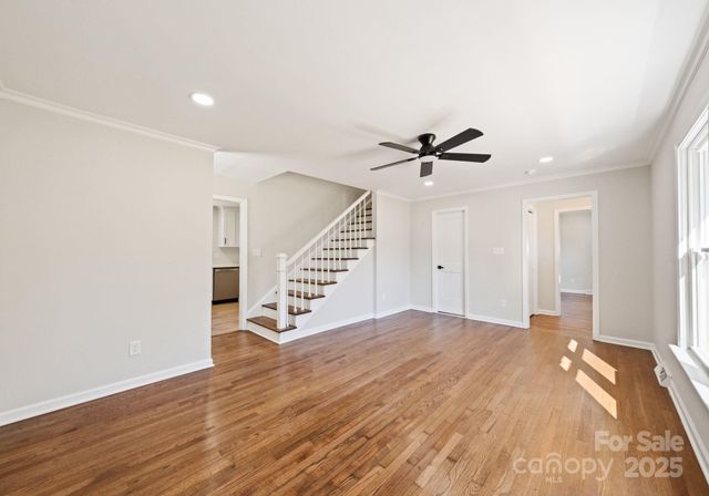 5609 Alanhurst Place, Charlotte, NC 28217