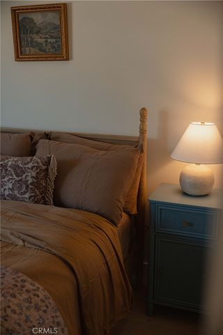 1096 Tulare, Costa Mesa, CA 92626