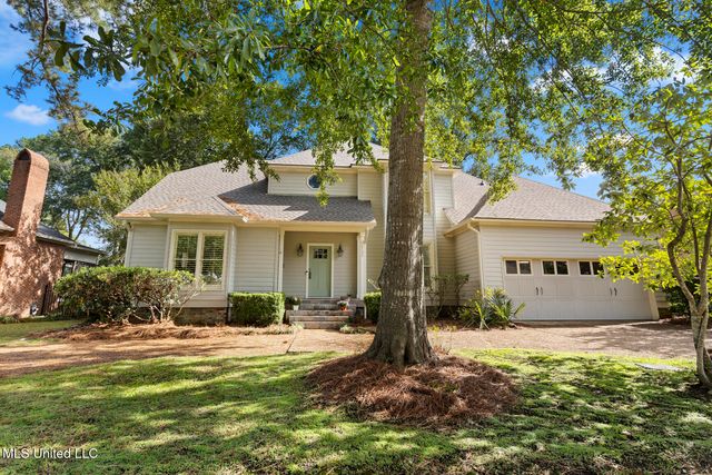 5134 Canton Heights Drive, Jackson, MS 39211