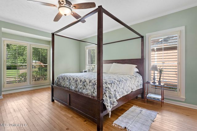 5134 Canton Heights Drive, Jackson, MS 39211