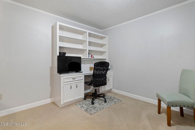 5134 Canton Heights Drive, Jackson, MS 39211