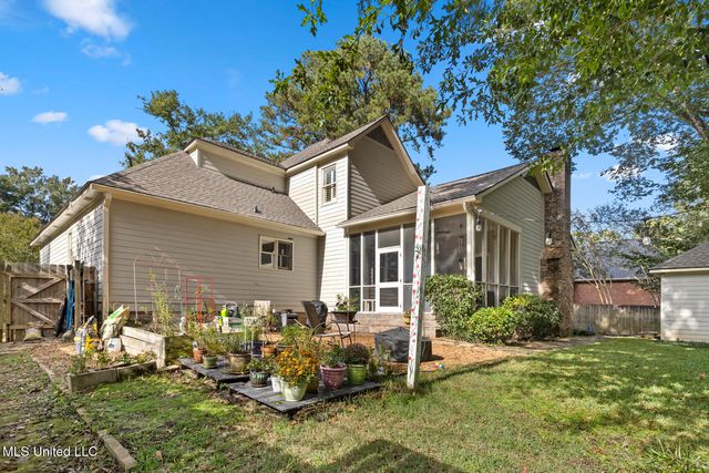 5134 Canton Heights Drive, Jackson, MS 39211