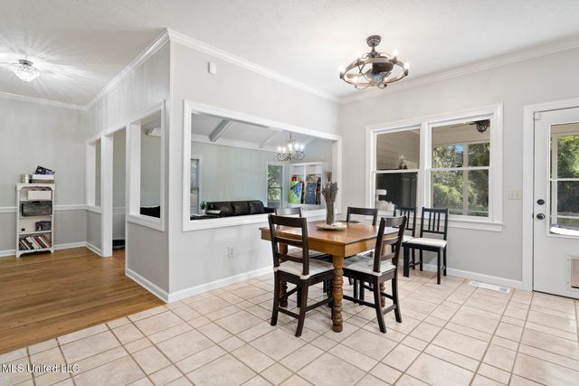 5134 Canton Heights Drive, Jackson, MS 39211