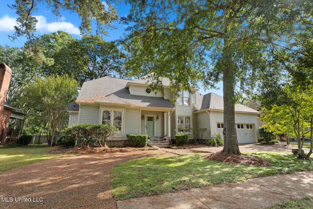 5134 Canton Heights Drive, Jackson, MS 39211