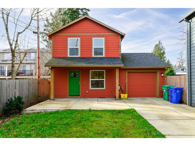 3223 Se 122ND Ave, Portland, OR 97236