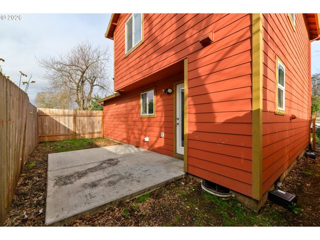 3223 Se 122ND Ave, Portland, OR 97236