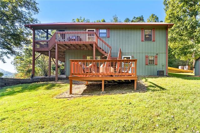 138 Oakwood Trail, Mineral Bluff, GA 30559