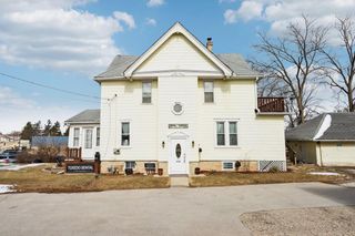N90W17032 Appleton AVENUE, Menomonee Falls, WI 53051