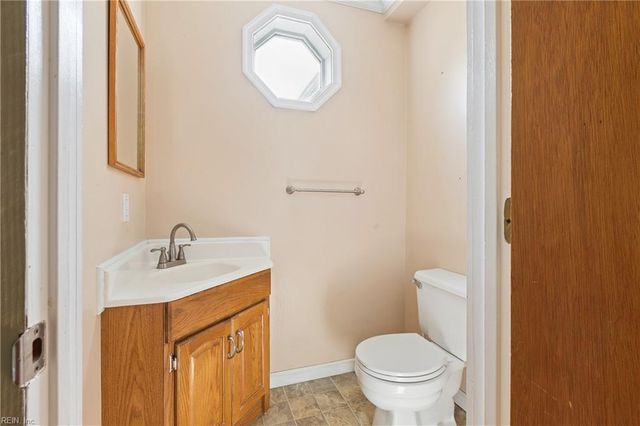 146 Lynnhaven DR, Hampton, VA 23666