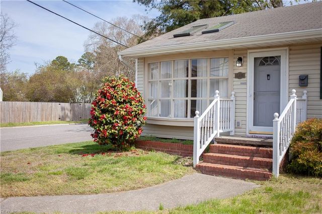 146 Lynnhaven DR, Hampton, VA 23666