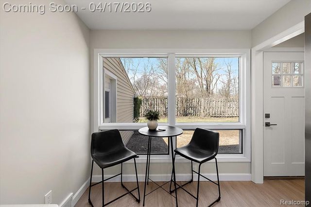 32430 Nottingham Knolls, Farmington Hills, MI 48334