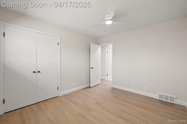 32430 Nottingham Knolls, Farmington Hills, MI 48334