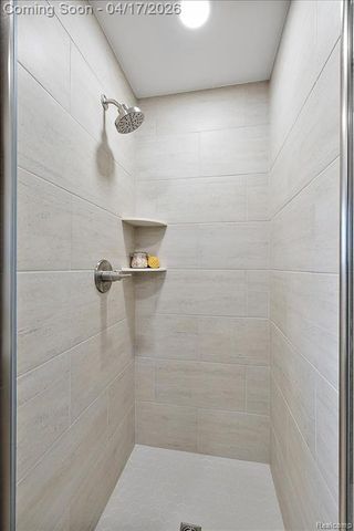 32430 Nottingham Knolls, Farmington Hills, MI 48334