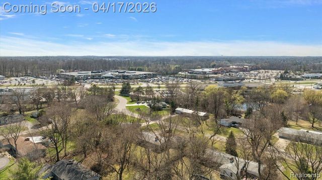 32430 Nottingham Knolls, Farmington Hills, MI 48334