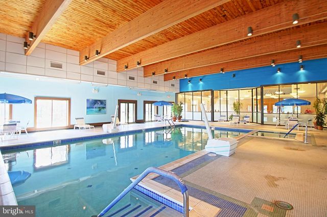 2-D AARON BURR CT, Monroe Twp, NJ 08831