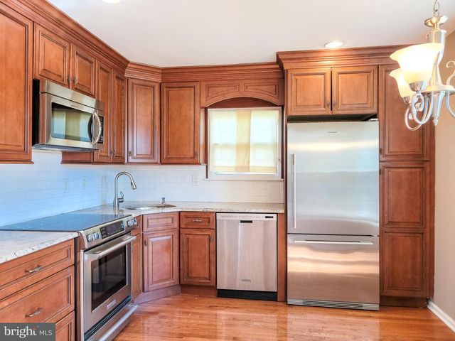 2-D AARON BURR CT, Monroe Twp, NJ 08831